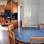 Casa 5 Quartos Em بيت للعطل