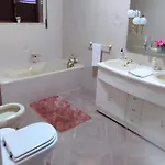 Casa 5 Quartos Em *